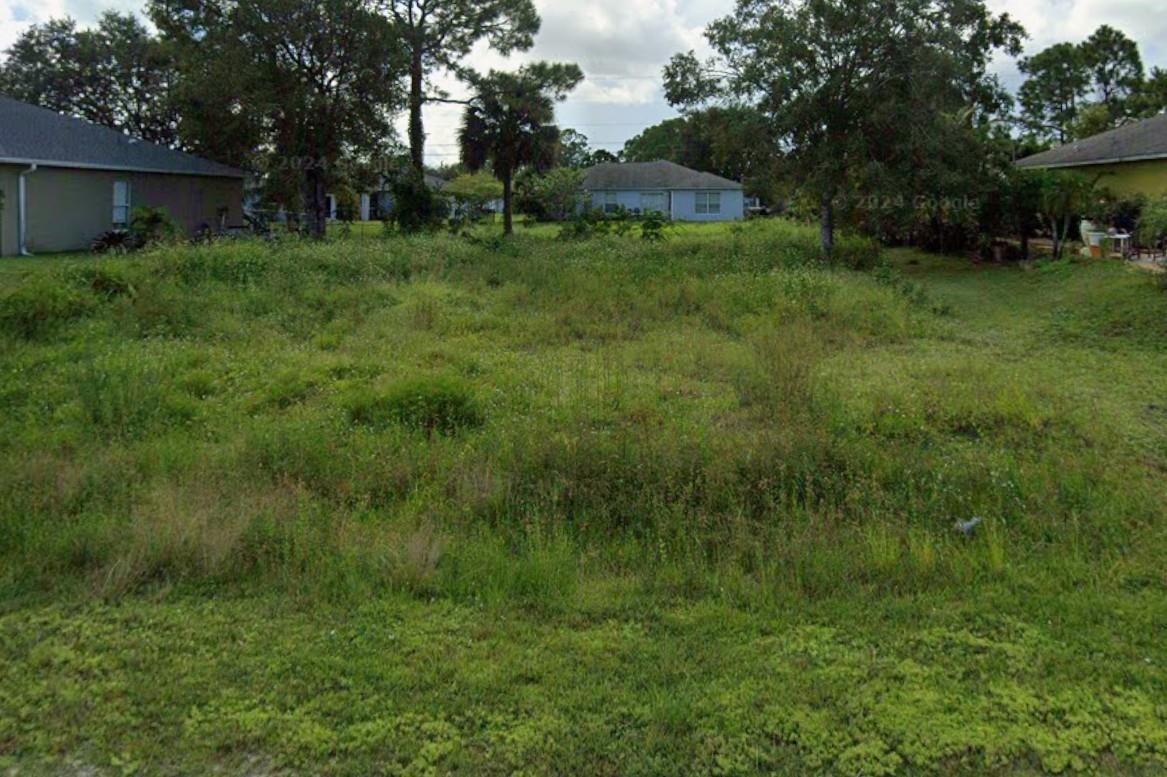 8355 102nd Court, Vero Beach FL 32967 photo 2