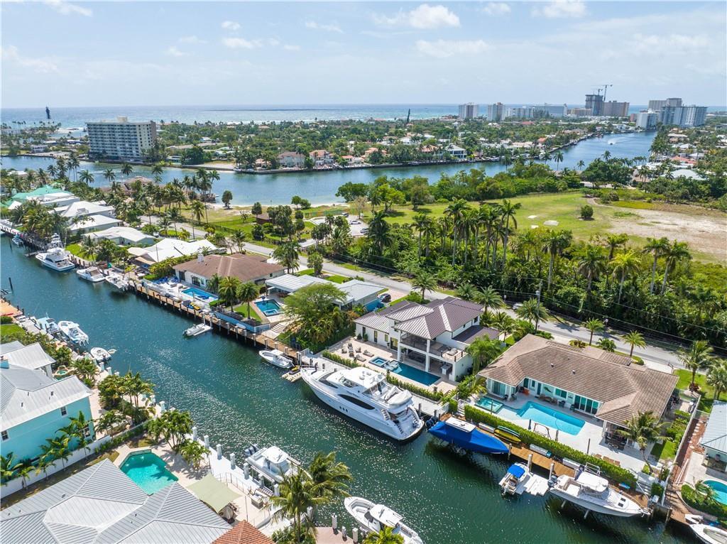 2349 NE 24th Street, Lighthouse Point FL 33064 photo 4