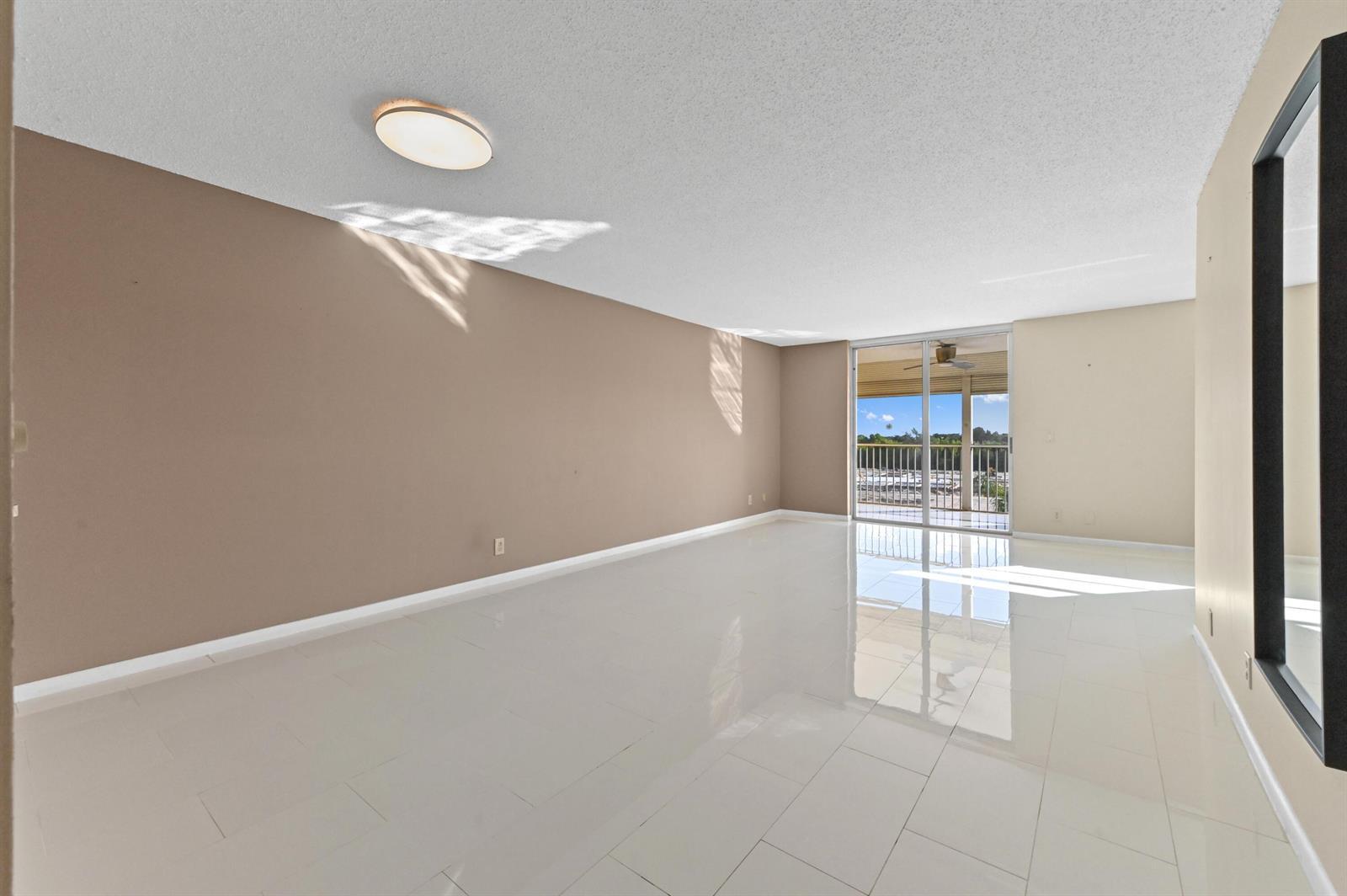 5700 NW 2nd Avenue # 503, Boca Raton FL 33487 photo 5
