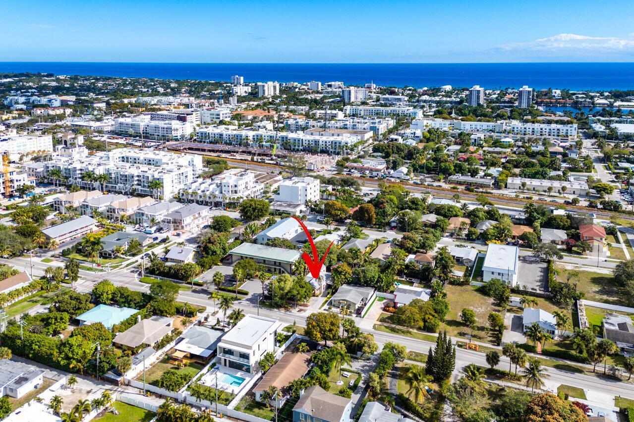 219 S Swinton Avenue, Delray Beach FL 33444 photo 4