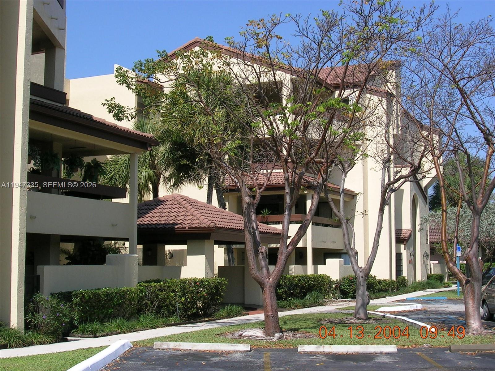 8850 SW 123 CT # 410, Miami FL 33186