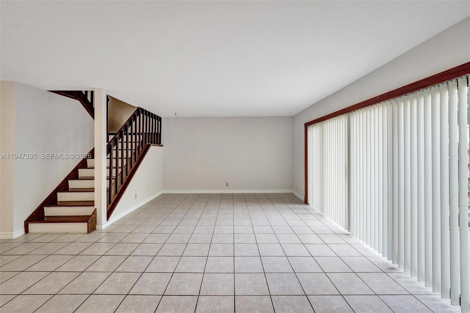 2990 Oaktree Ln # 338, Hollywood FL 33021 photo 4
