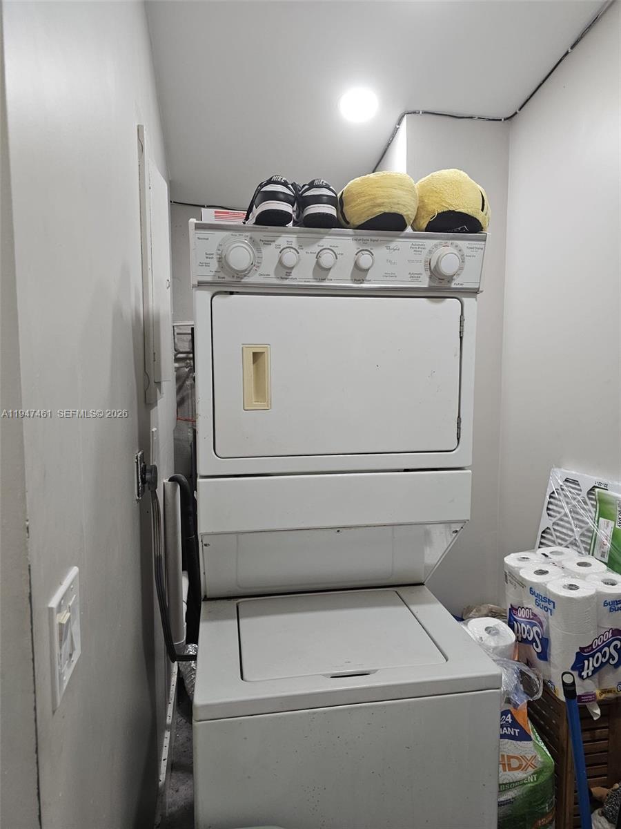 8930 SW 197th Ter, Cutler Bay FL 33157 photo 5