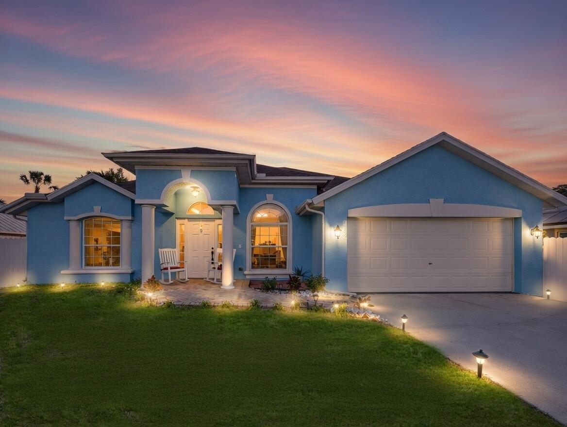 982 SW Worcester Lane, Port St. Lucie FL 34953