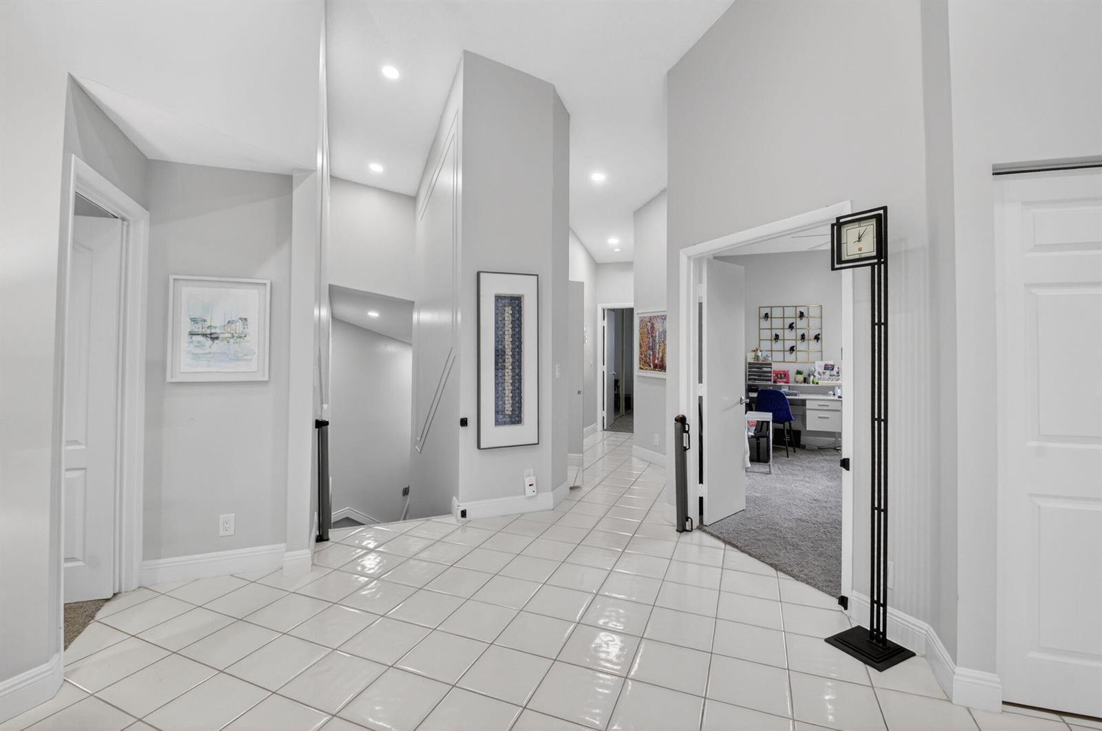 5374 Venetia Court, Boynton Beach FL 33437 photo 3