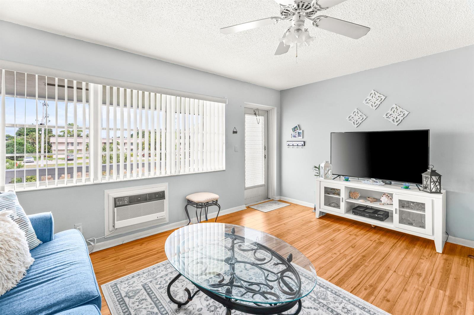 309 Sheffield M # 309, West Palm Beach FL 33417 photo 3