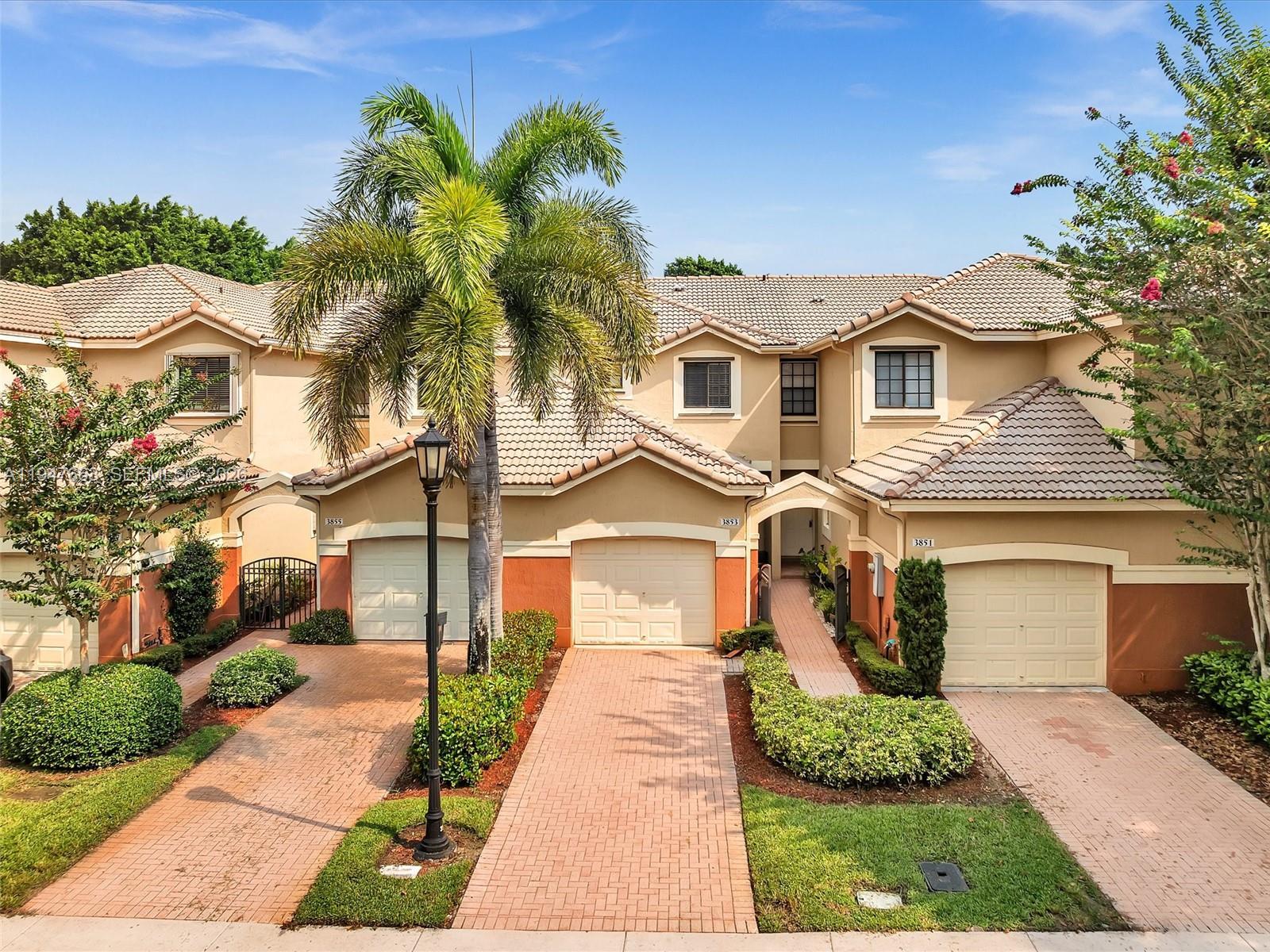 3853 Tree Top Dr # 3853, Weston FL 33332