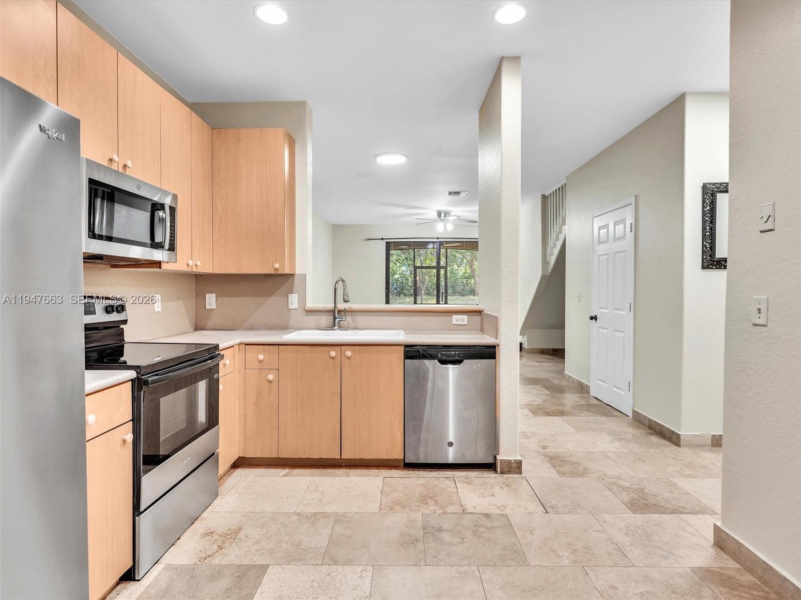 3853 Tree Top Dr # 3853, Weston FL 33332 photo 5
