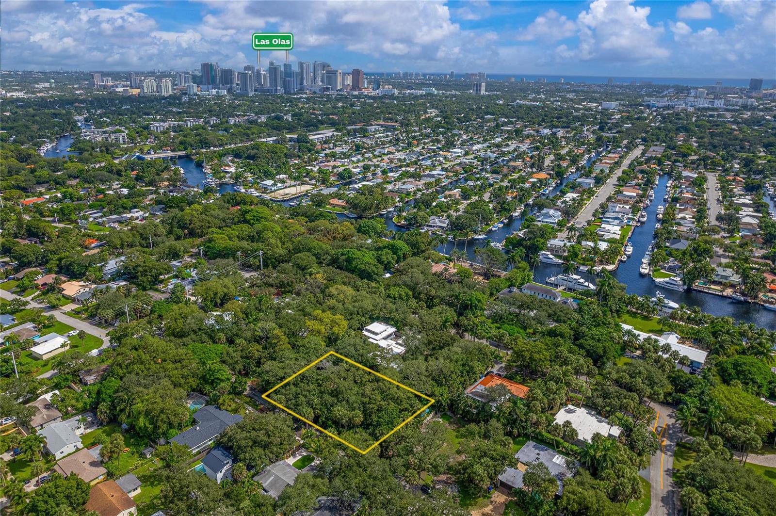 1516 SW 15th Terrace, Fort Lauderdale FL 33312 photo 2
