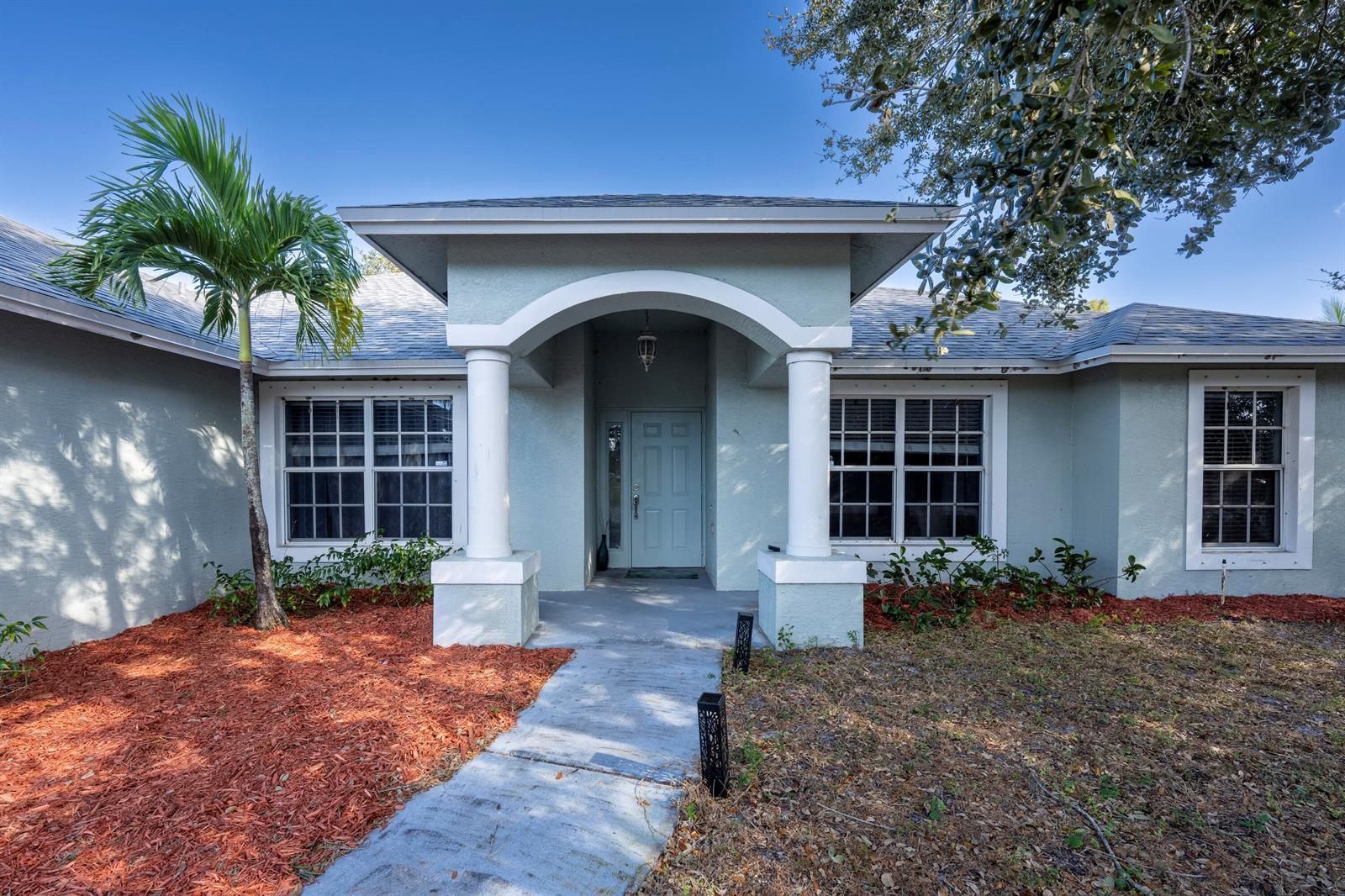 4501 SW Athena Drive, Port St. Lucie FL 34953