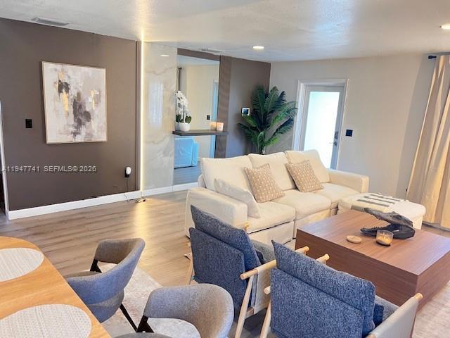 601 NW 10th St, Hallandale Beach FL 33009 photo 3