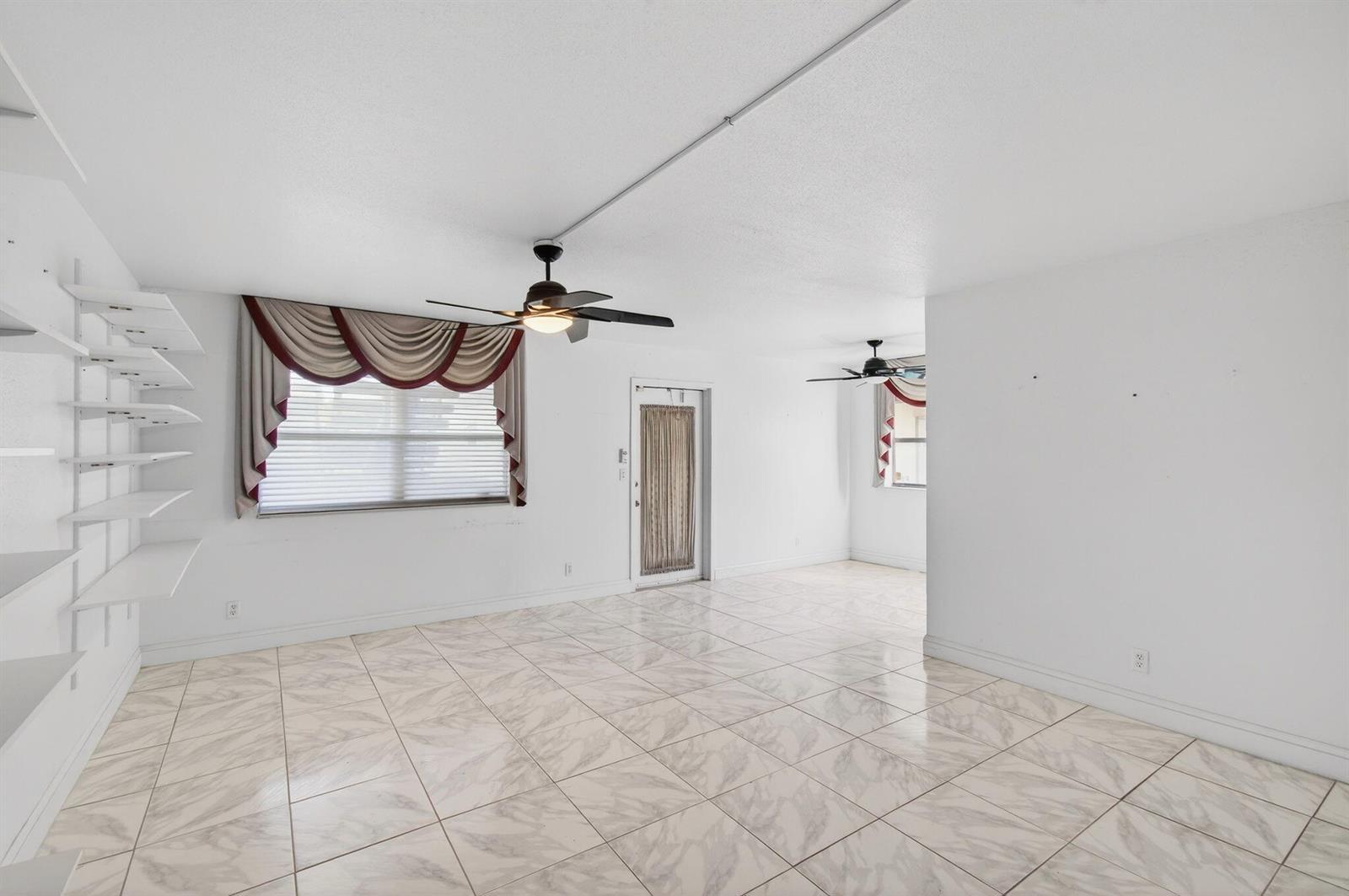 393 Flanders I, Delray Beach FL 33484 photo 5
