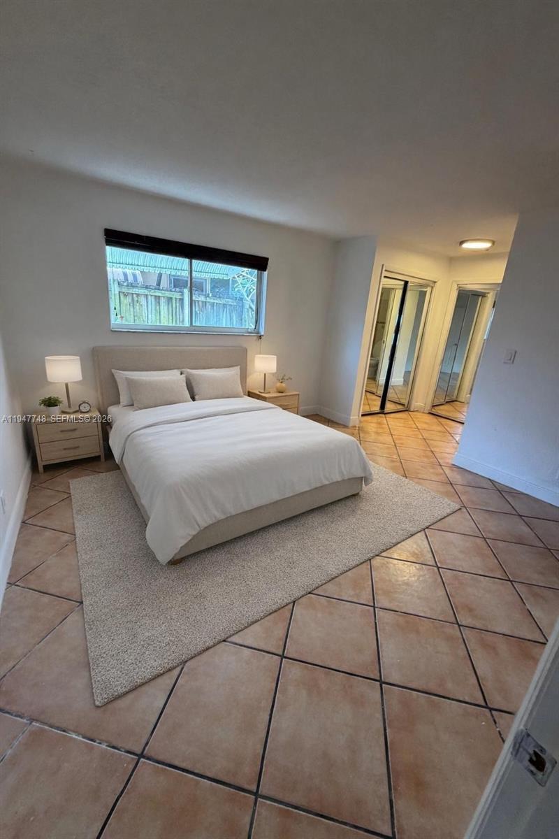 2104 N 14th Ct, Hollywood FL 33020 photo 5