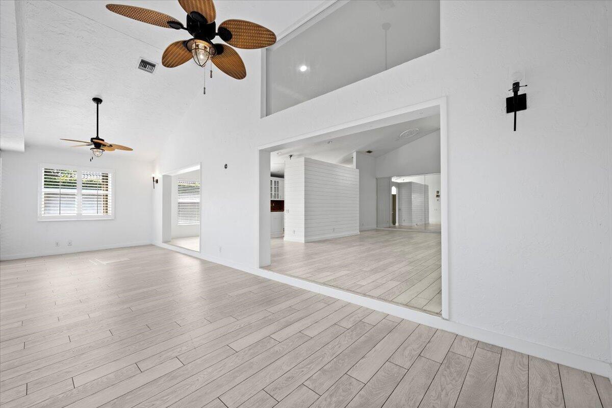 6070 Pitch Lane, Boynton Beach FL 33437 photo 3