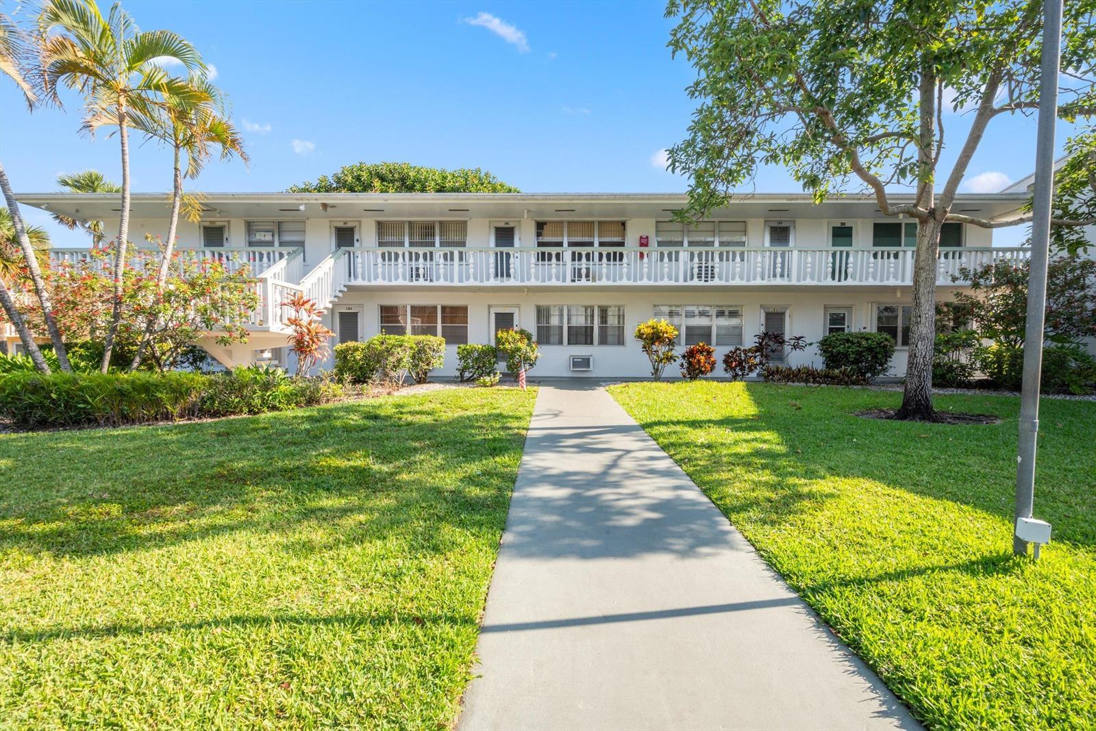 185 Andover # H, West Palm Beach FL 33417