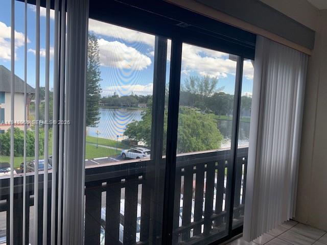 3710 Inverrary Dr # 3K, Lauderhill FL 33319 photo 2