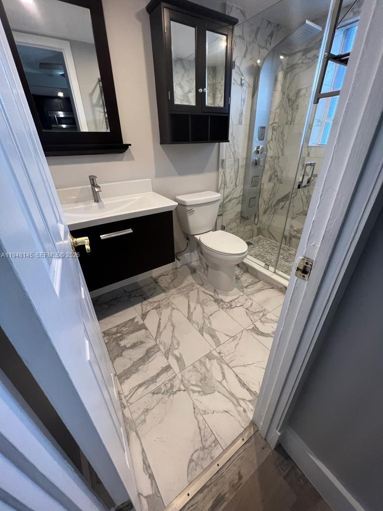 9440 Fontainebleau Blvd # 213, Miami FL 33172 photo 4