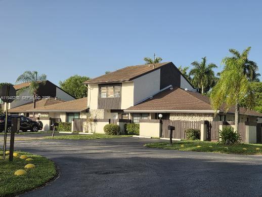 20033 NE 2nd Pl, Miami FL 33179 photo 3