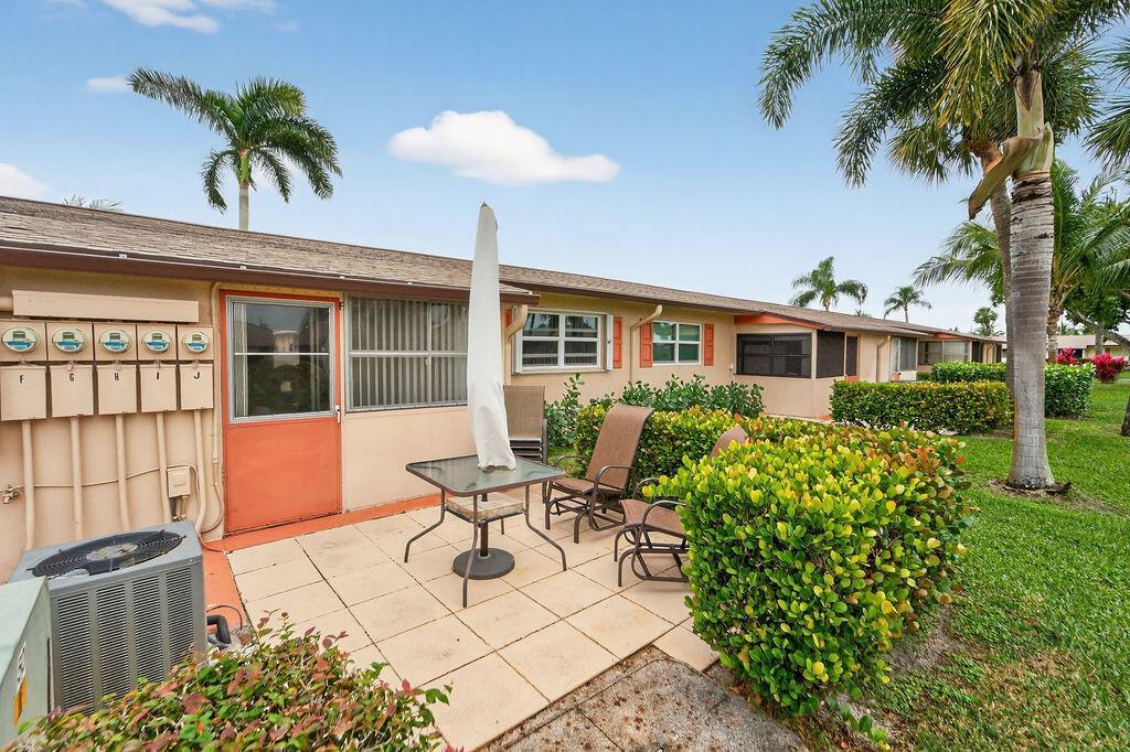 2971 W Crosley Drive # F, West Palm Beach FL 33415