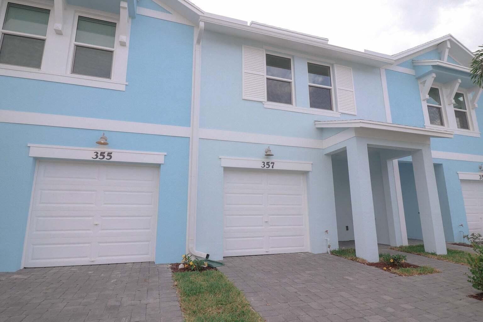 357 SE Angler Drive, Stuart FL 34994 photo 2