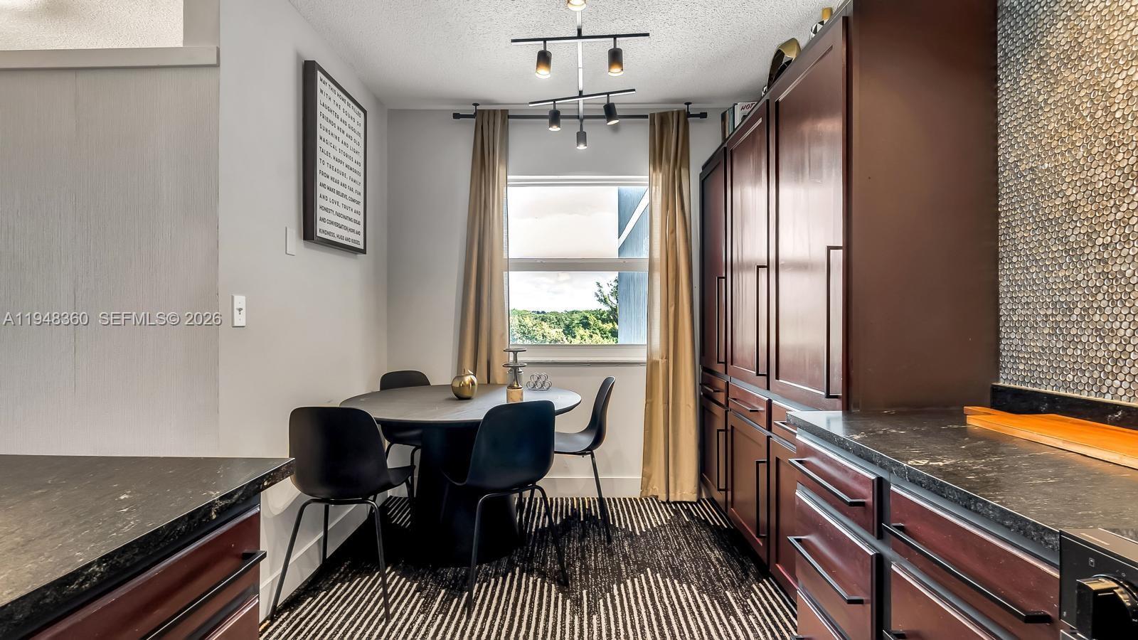 3800 Hillcrest Dr # 401, Hollywood FL 33021 photo 3