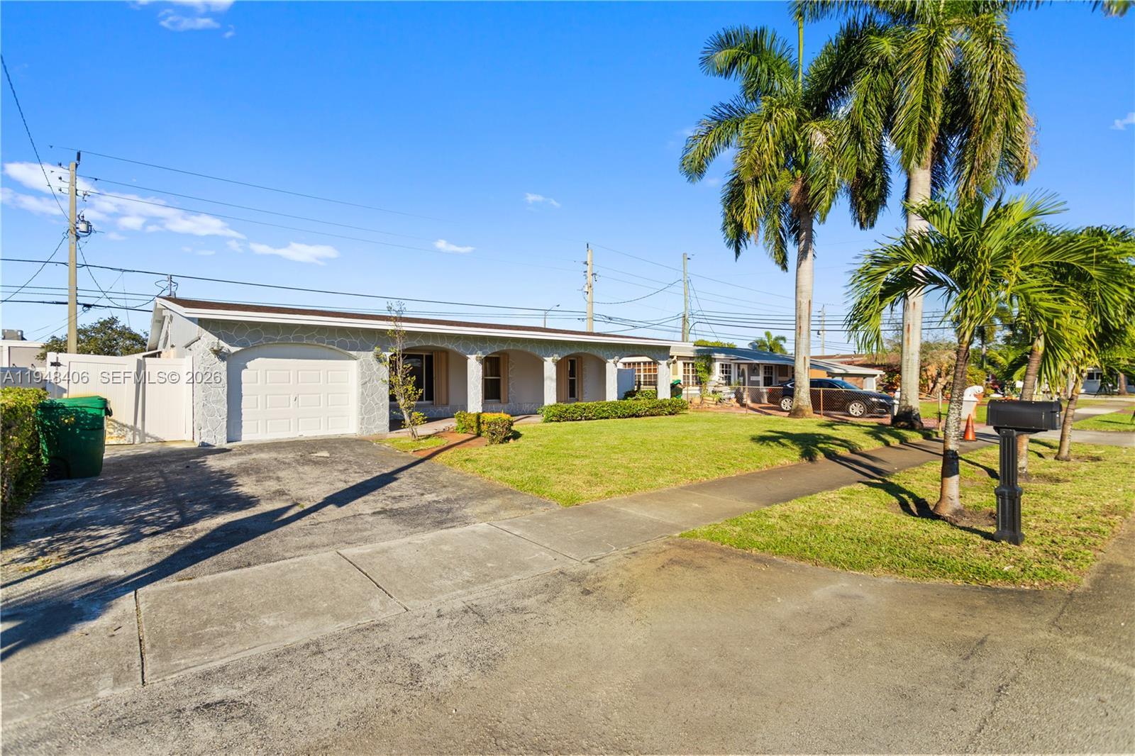 3521 NW 18th Pl, Lauderhill FL 33311 photo 3