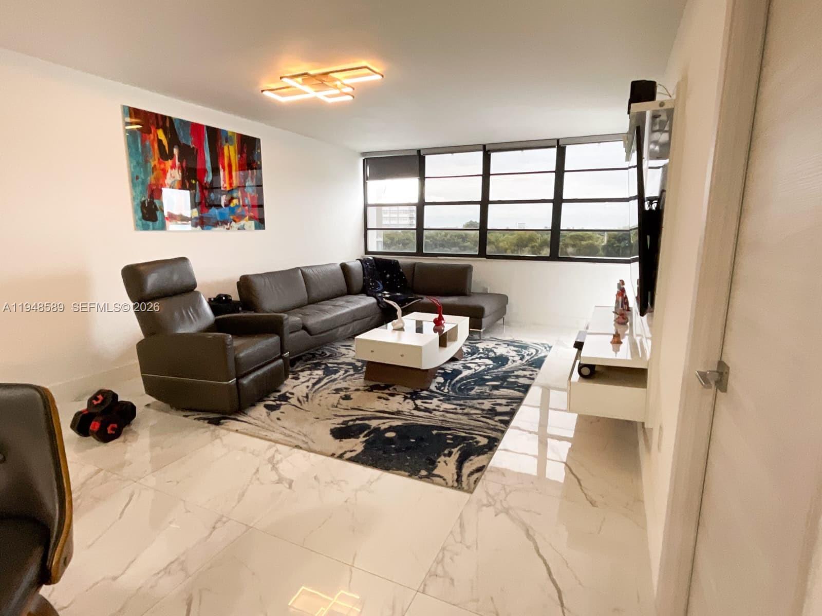 1301 NE Miami Gardens Dr # 501W, Miami FL 33179 photo 4