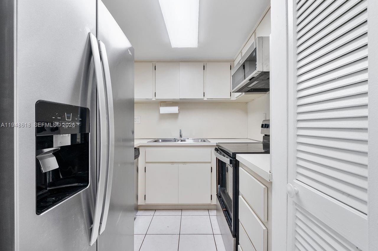 995 SW 84th Ave # 223, Miami FL 33144 photo 5