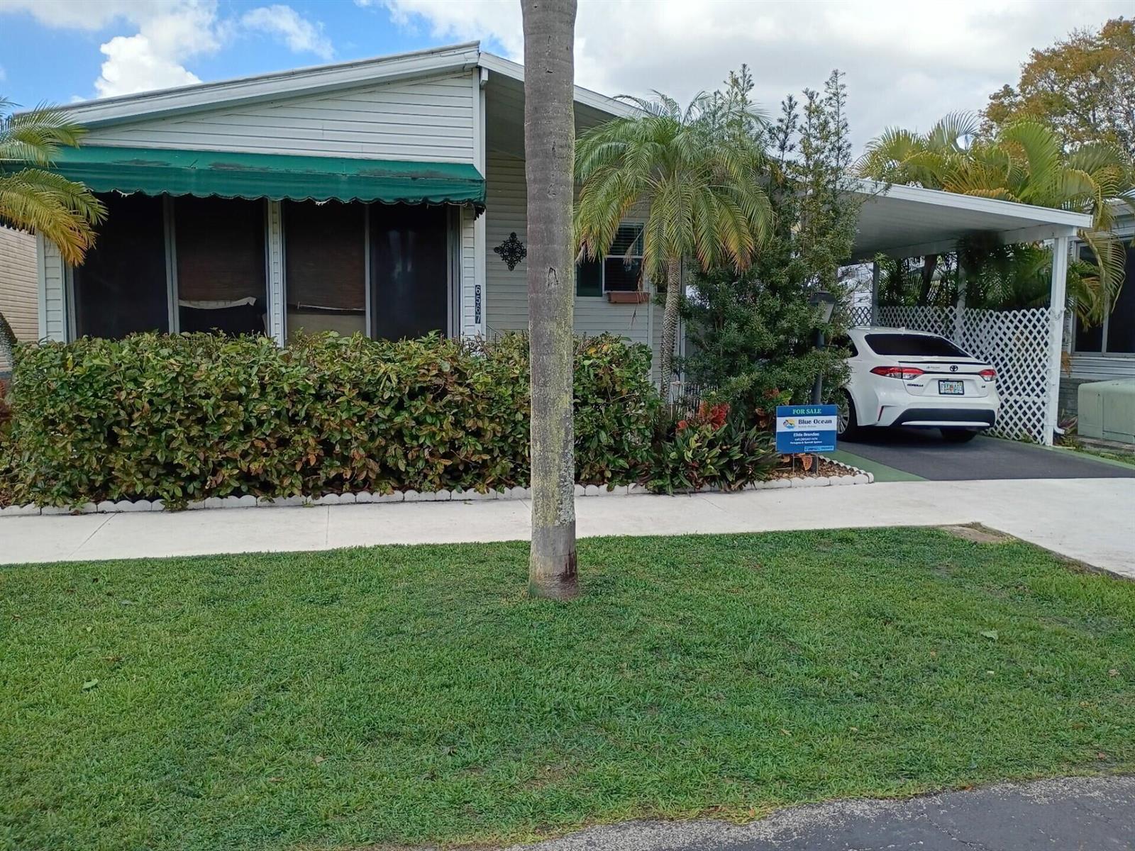 6567 NW 34th Avenue, Coconut Creek FL 33073 photo 3