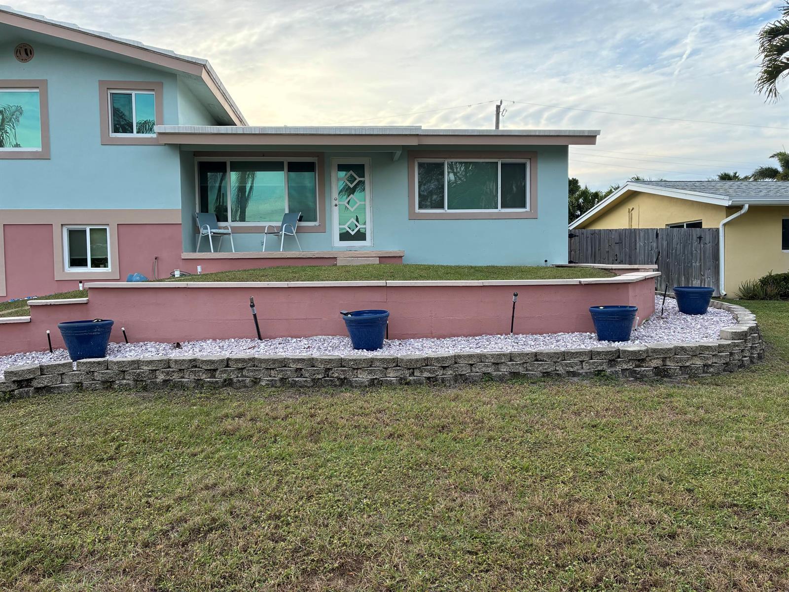813 SE 10th Terrace Terrace, Deerfield Beach FL 33441 photo 2
