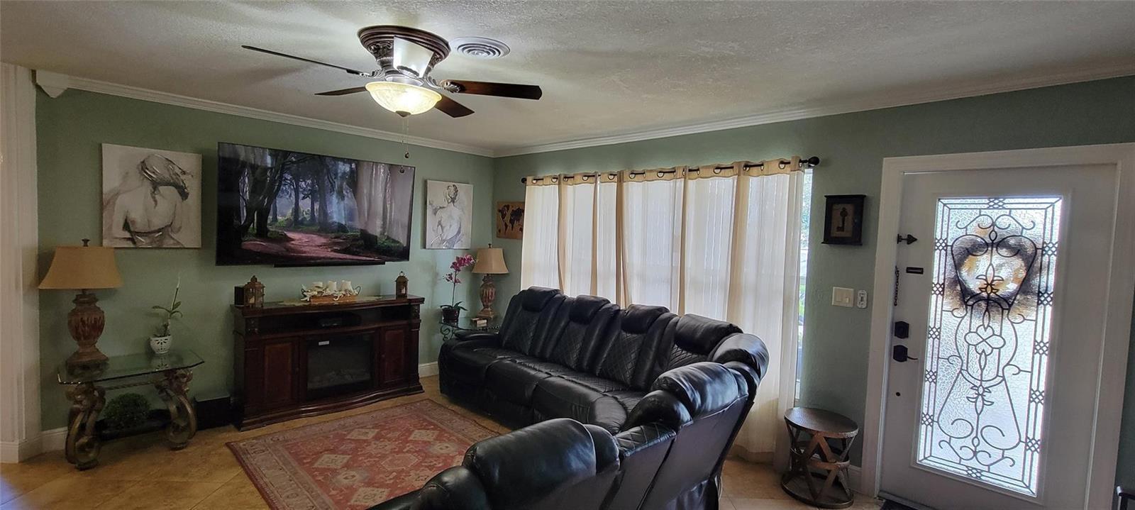 4153 NW 47th Terrace, Lauderdale Lakes FL 33319 photo 3