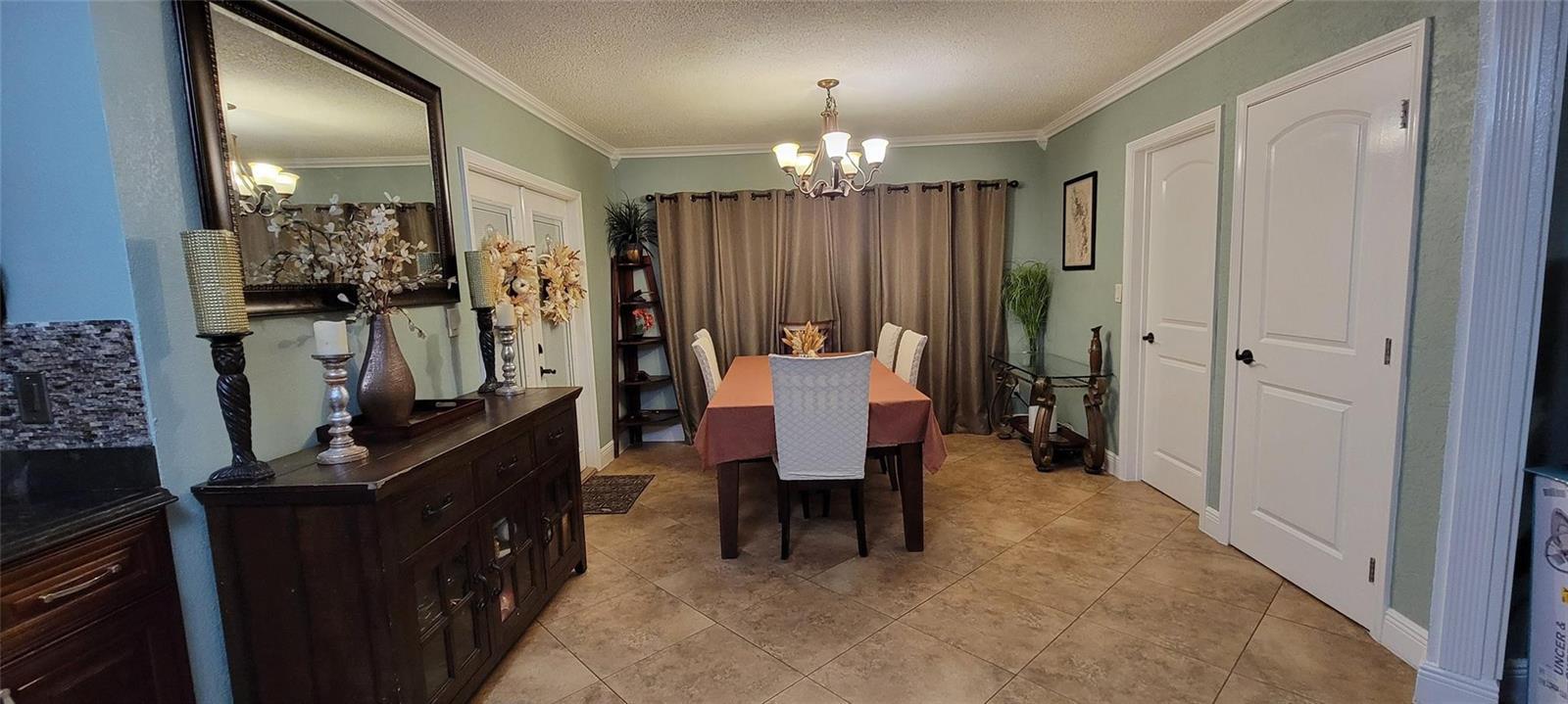 4153 NW 47th Terrace, Lauderdale Lakes FL 33319 photo 5