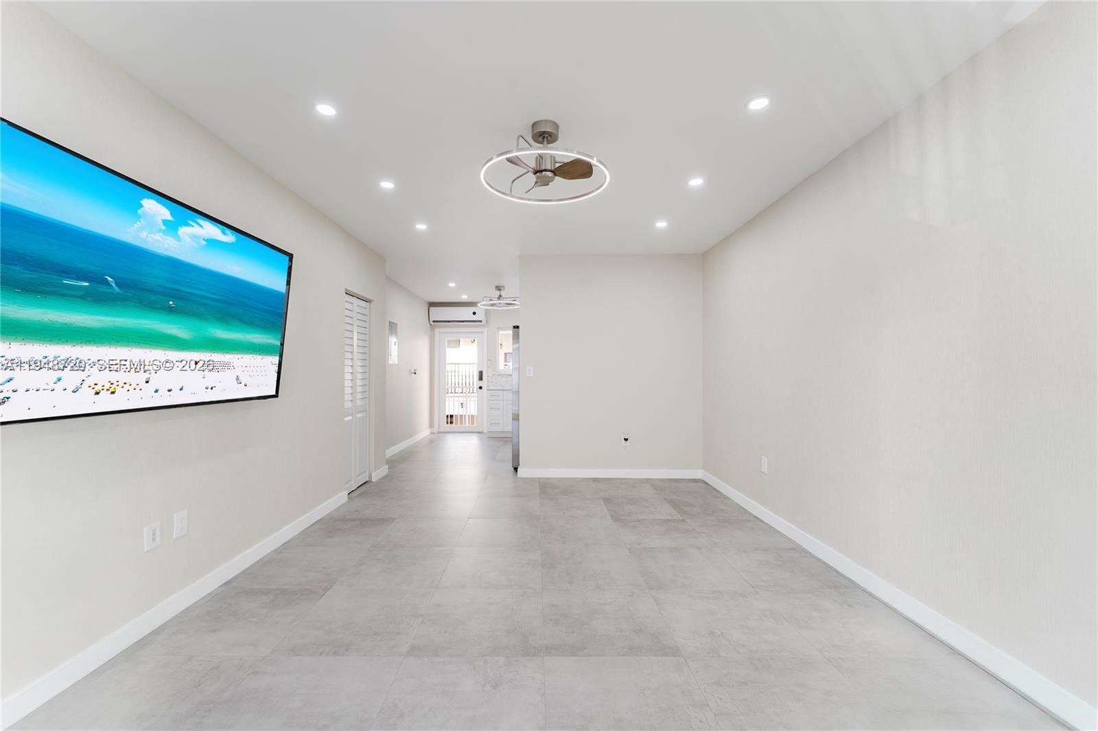 4201 Indian Creek Dr # 9, Miami Beach FL 33140 photo 2