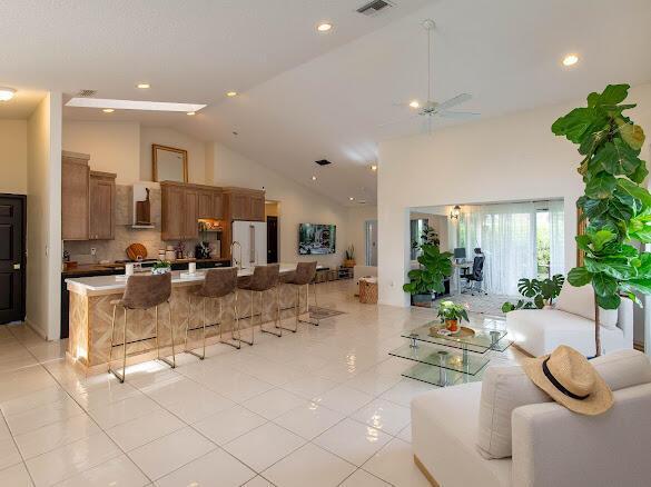 6155 Golf Villas Drive, Boynton Beach FL 33437 photo 5