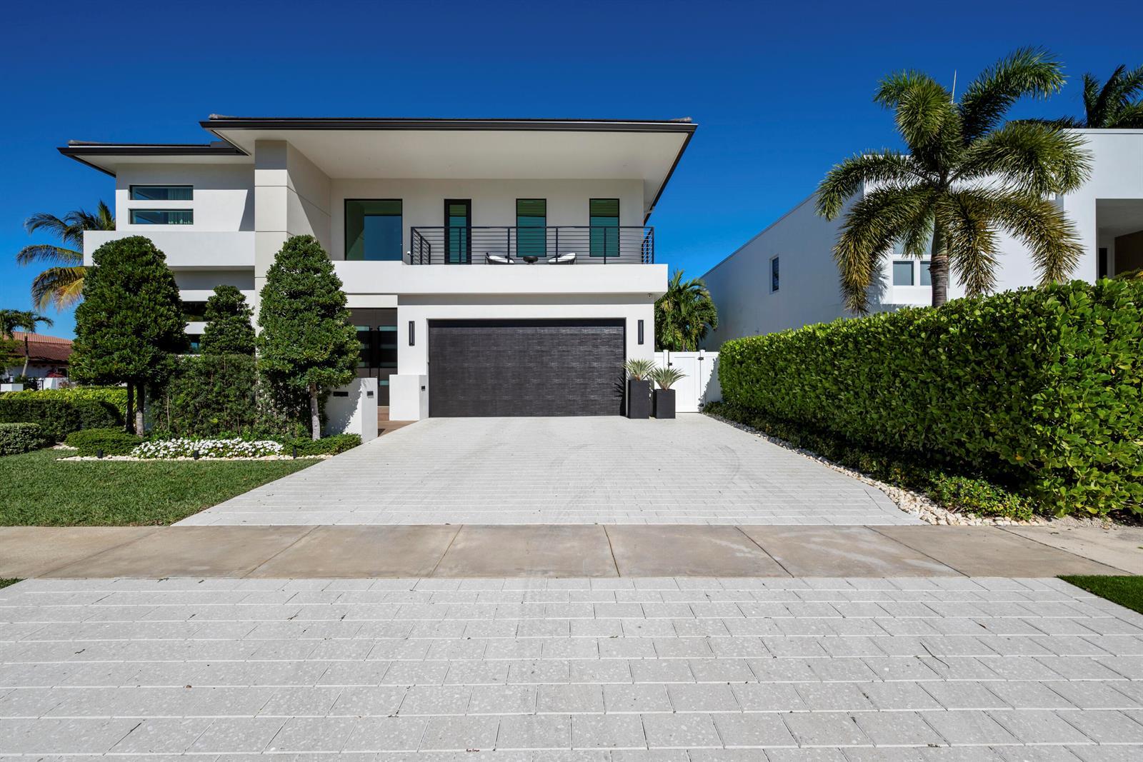 401 NE 2nd Street, Boca Raton FL 33432 photo 2