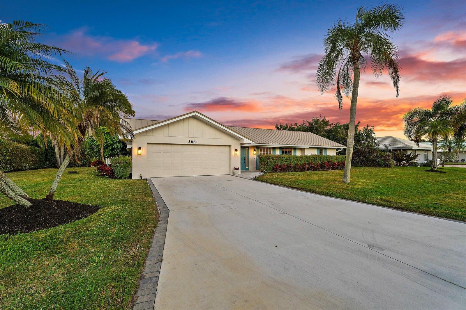 3881 SE Fairway W, Stuart FL 34997 photo 3
