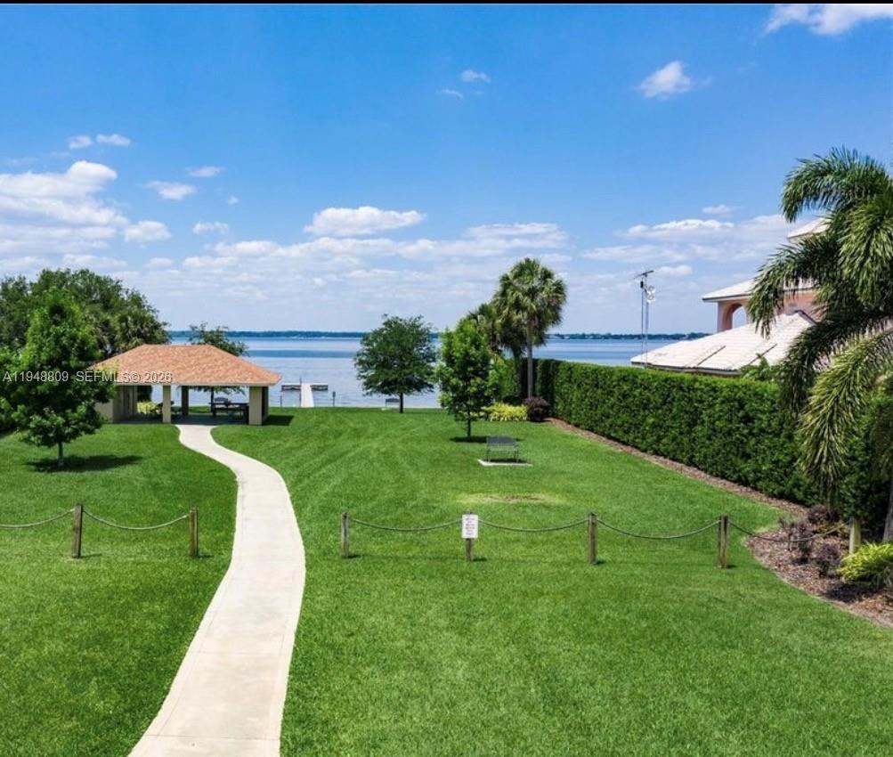 591 Sunset Pointe Dr, Lake Placid FL 33852 photo 4