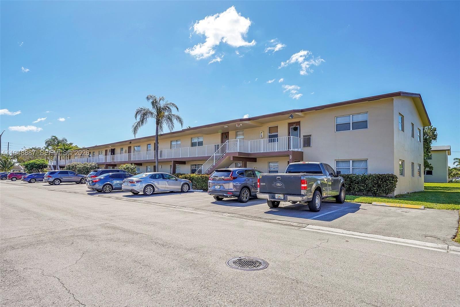 7200 NW 4th Pl # 201, Margate FL 33063