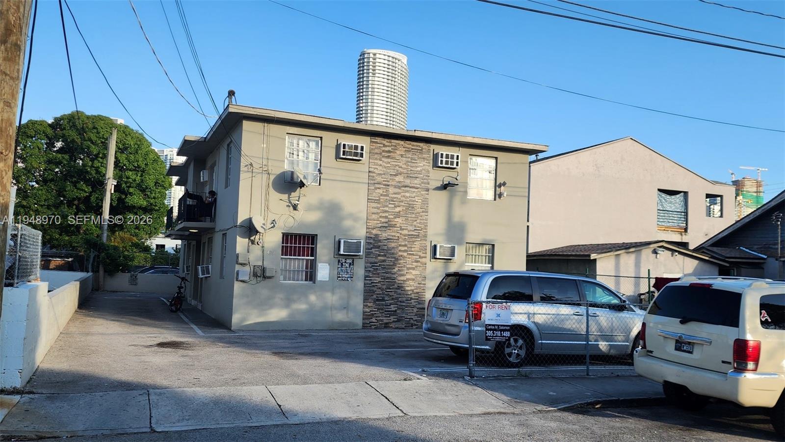 329 SW 6th Ave # 2, Miami FL 33130