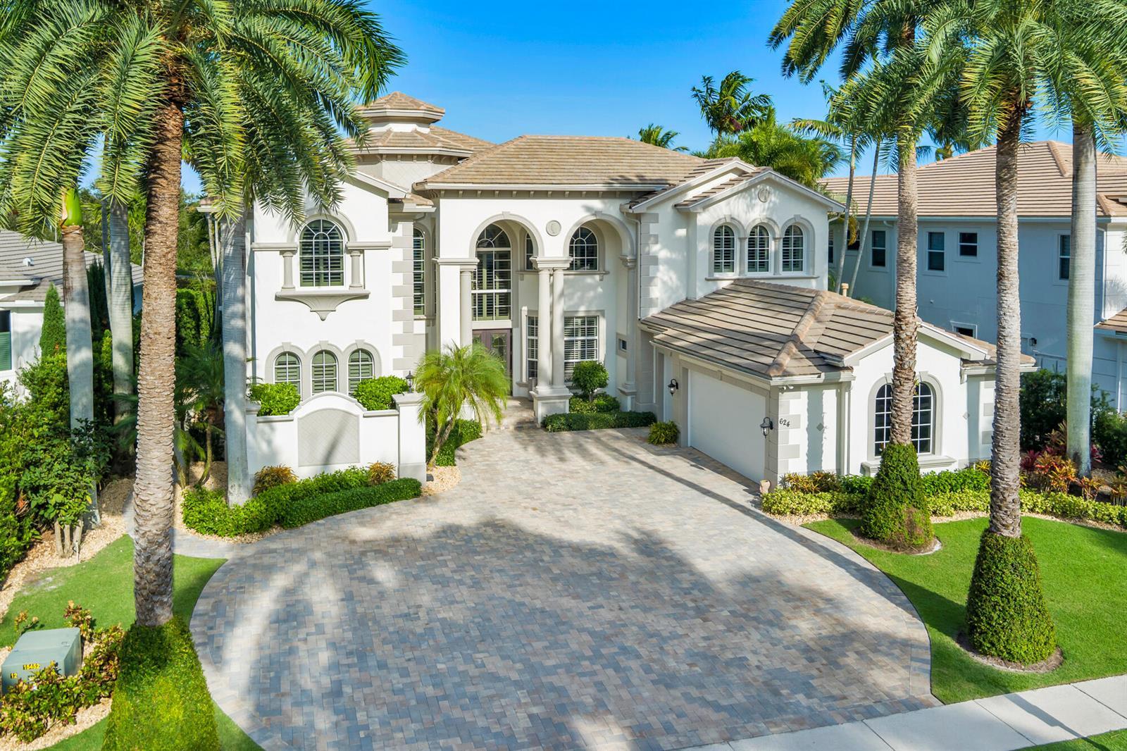 624 Hermitage Circle, Palm Beach Gardens FL 33410 photo 2
