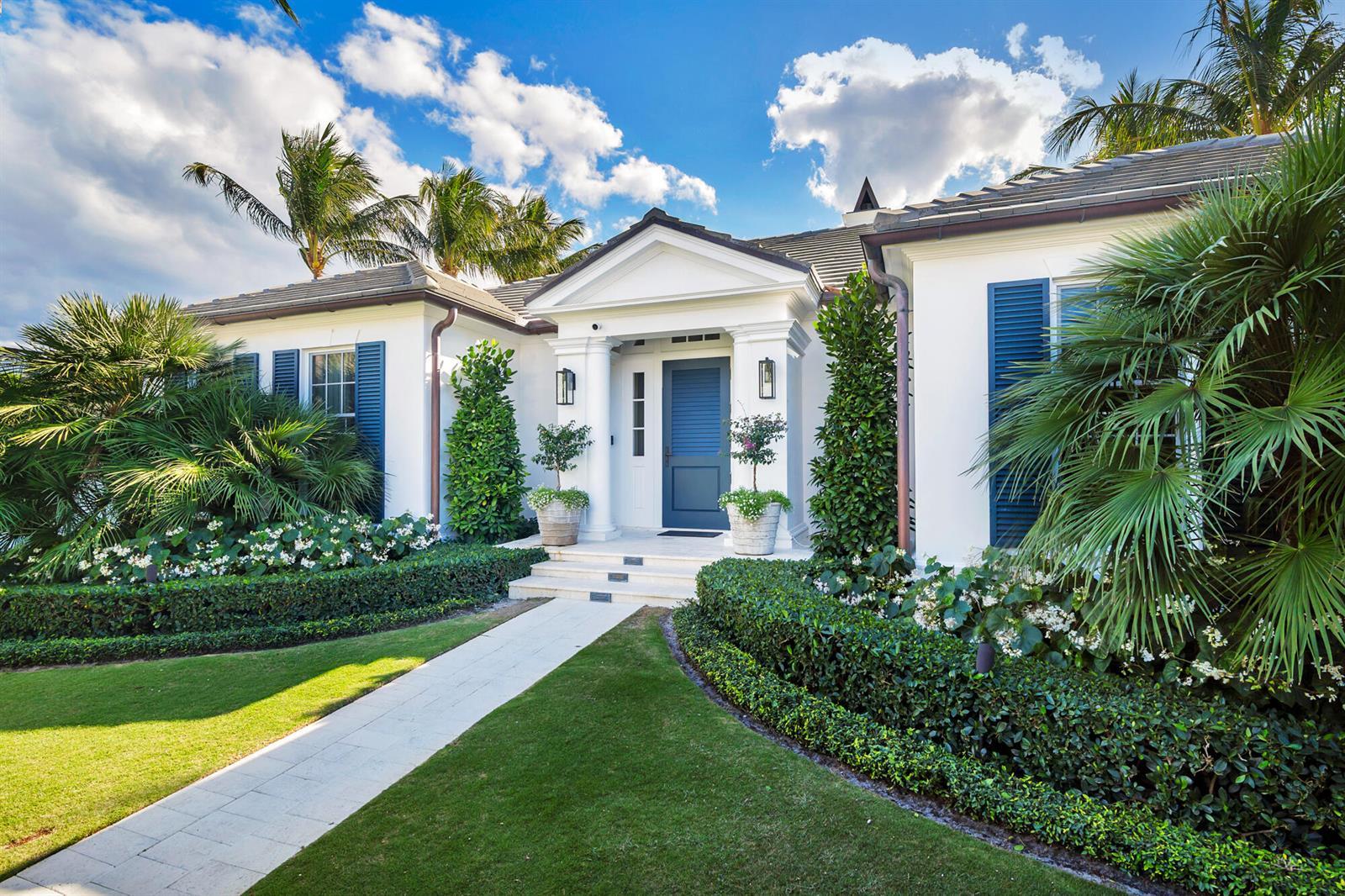 216 Sandpiper Drive, Palm Beach FL 33480 photo 2