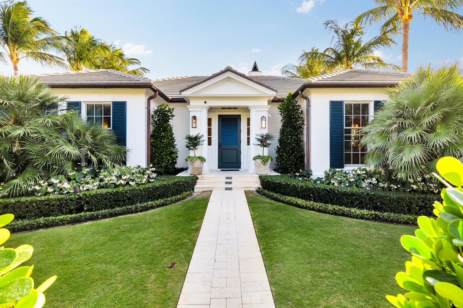 216 Sandpiper Drive, Palm Beach FL 33480