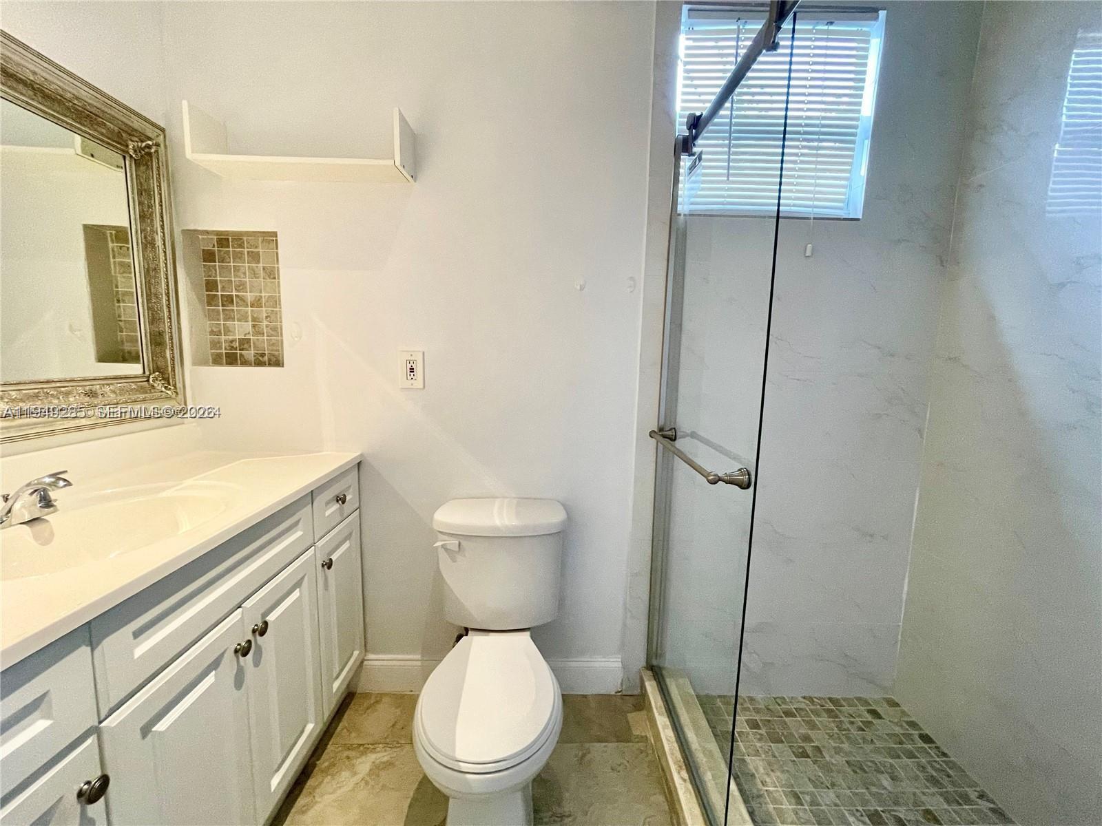 712 SW 5th Ct # 3, Hallandale Beach FL 33009 photo 4