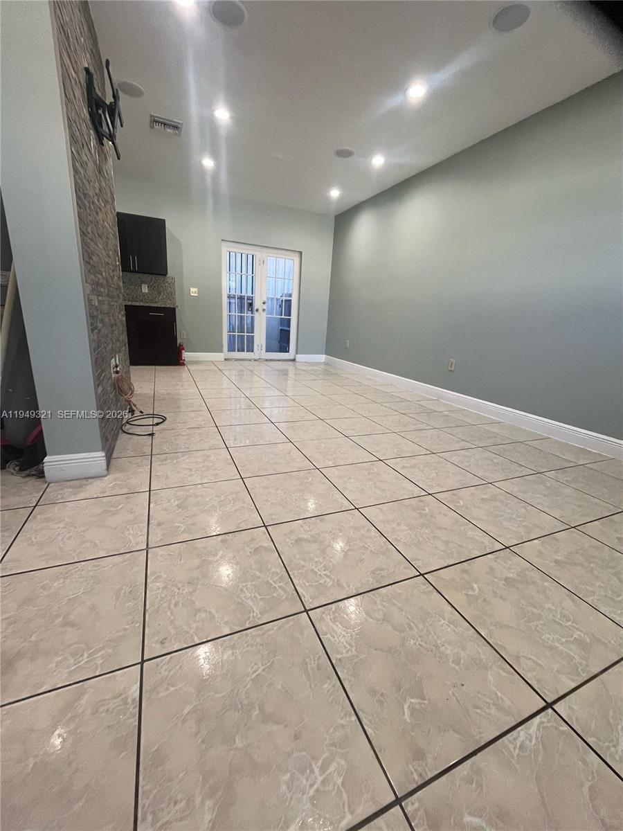 603 NW 97th St # 603, Miami FL 33150 photo 4