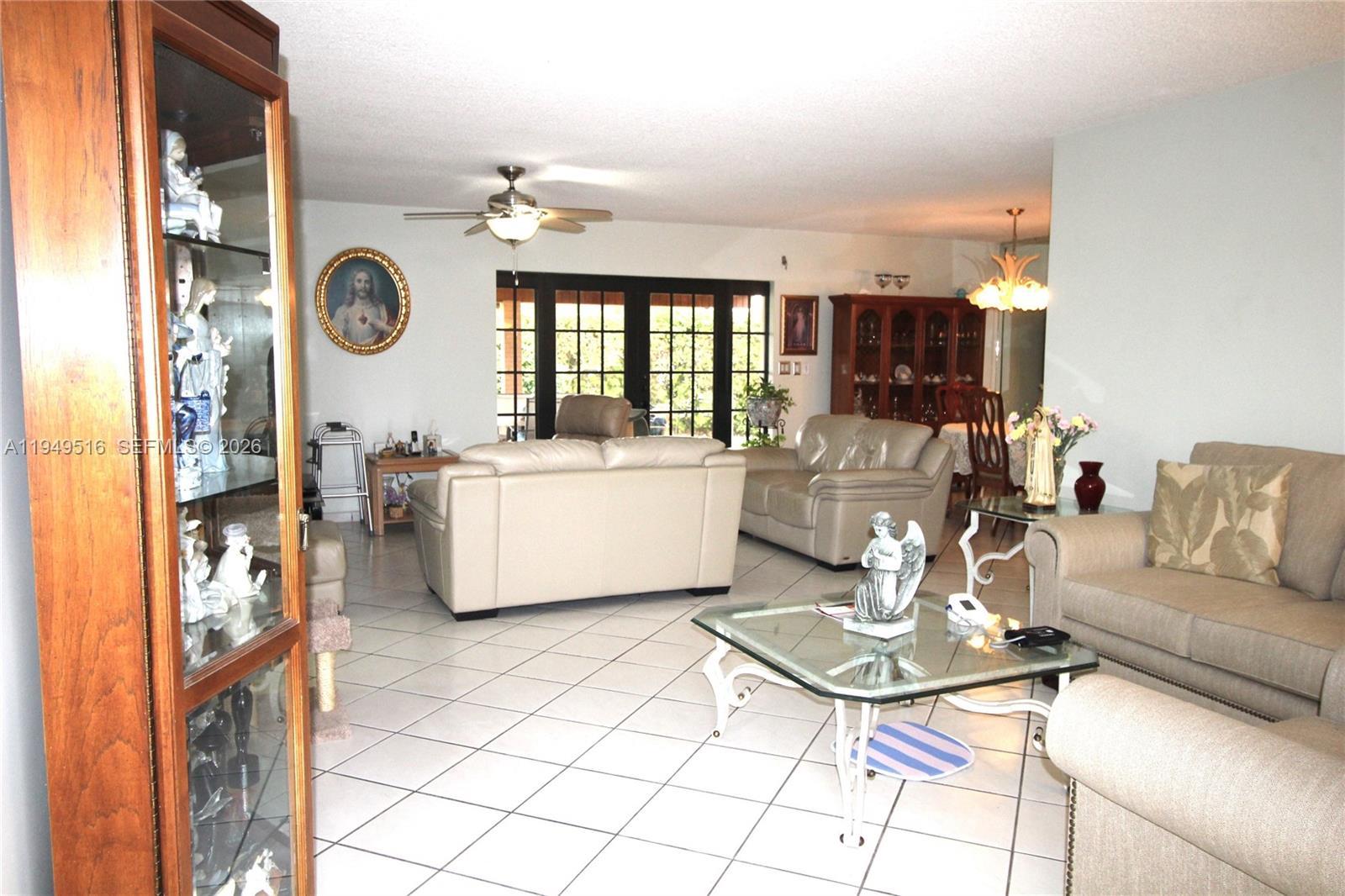 2000 SW 84th Ave, Miami FL 33155 photo 5
