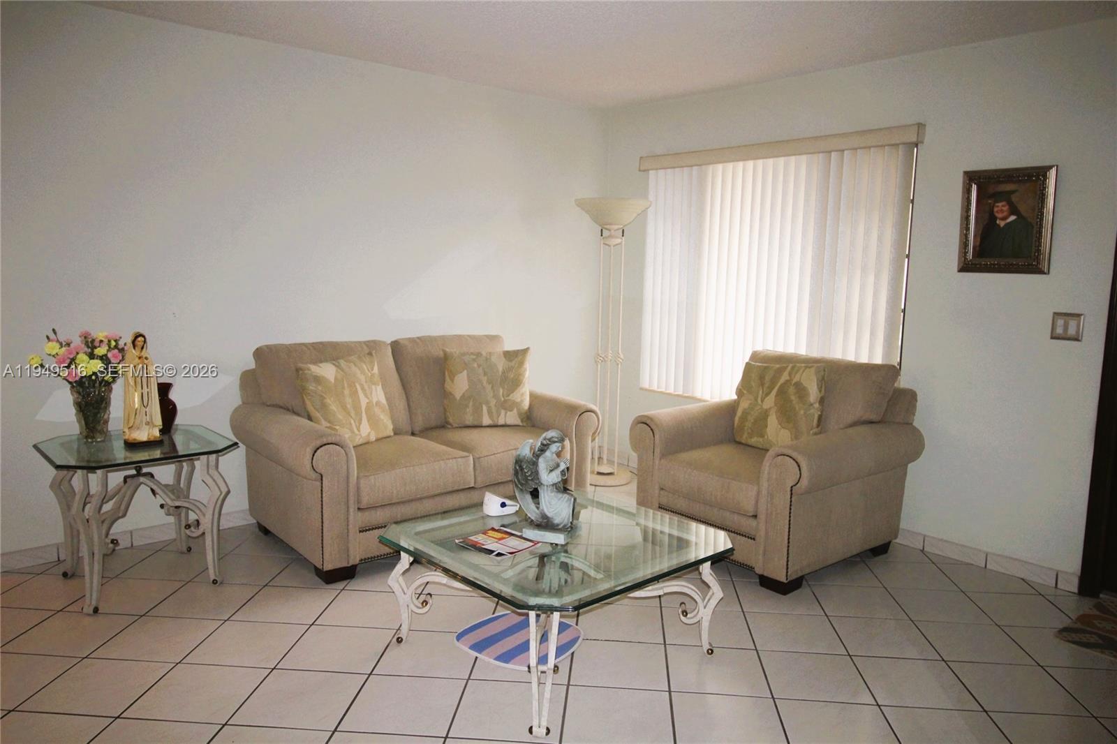 2000 SW 84th Ave, Miami FL 33155 photo 4