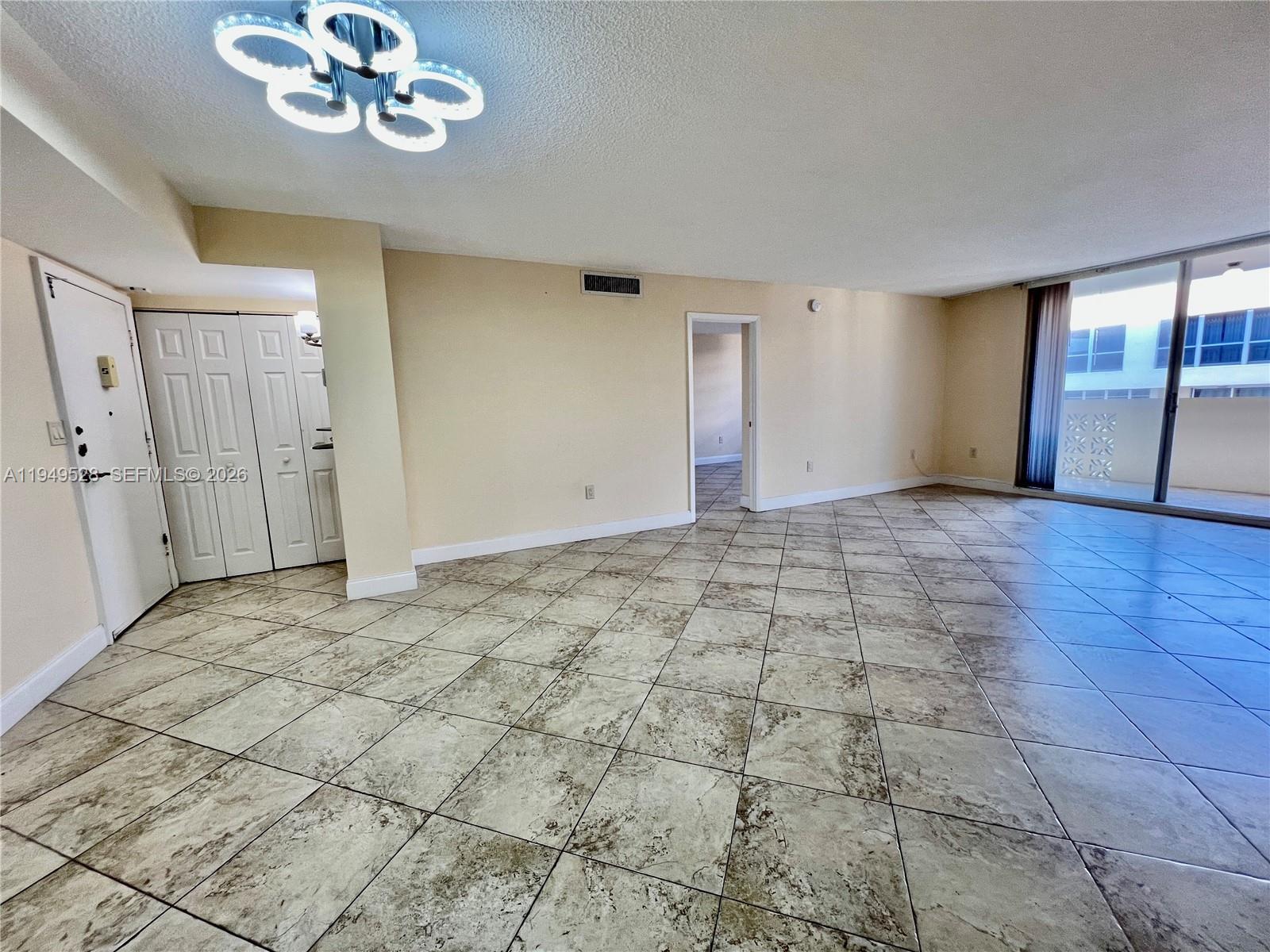 1833 S Ocean Dr # 1109, Hallandale Beach FL 33009 photo 5