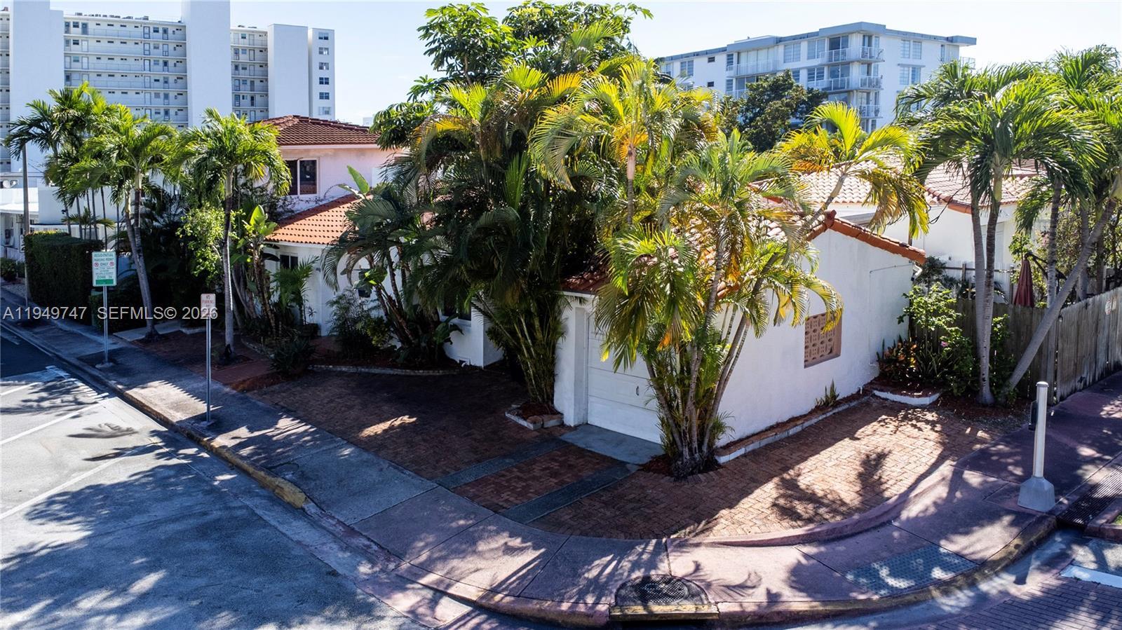 630 79th St, Miami Beach FL 33141 photo 2