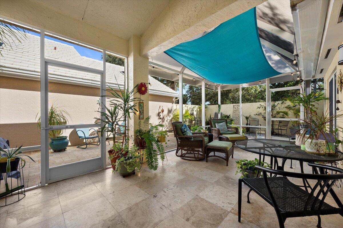 11 Dorchester Circle, Palm Beach Gardens FL 33418 photo 3