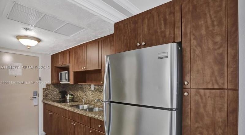 19201 Collins Ave # 422, Sunny Isles Beach FL 33160 photo 4